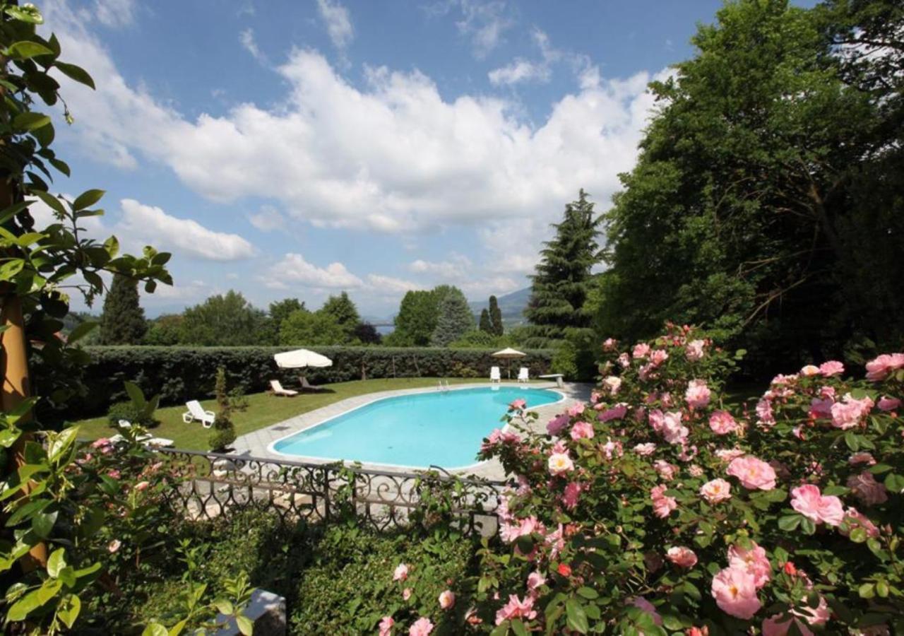 Villa Ghiringhelli 阿扎泰 外观 照片