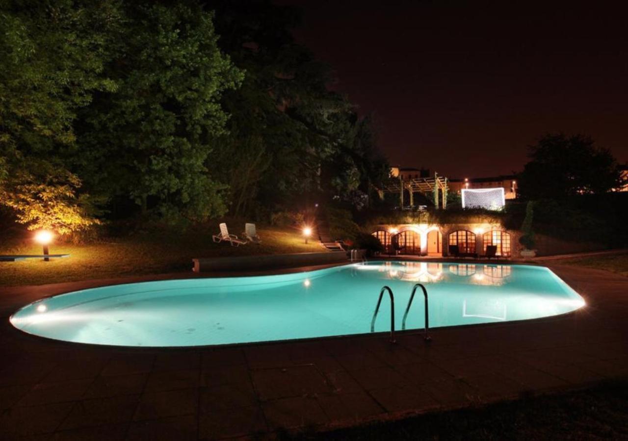 Villa Ghiringhelli 阿扎泰 外观 照片