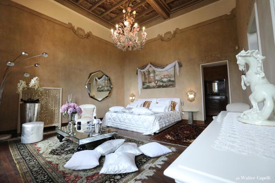 Villa Ghiringhelli 阿扎泰 外观 照片